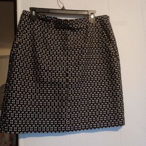 Anne Klein Black & White Geometric Textured A-Line Skirt - Size 10_ 20" Length